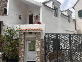 Guesthouse Vijugica with Balcony